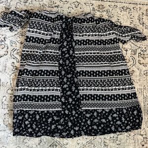 Black and white print off the shoulder dress